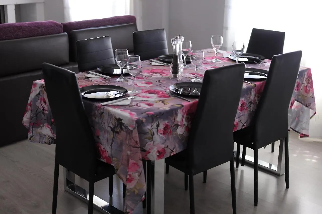 The Dream Retreat Experience Apartment Belicena Homestay